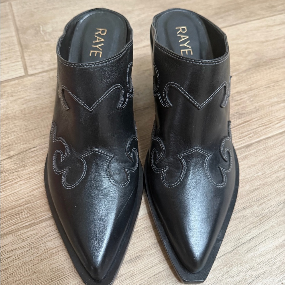 NWT Raye Mia Westen Mules Shoes